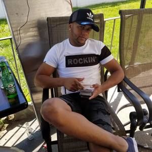 Meet your Posher, Luis